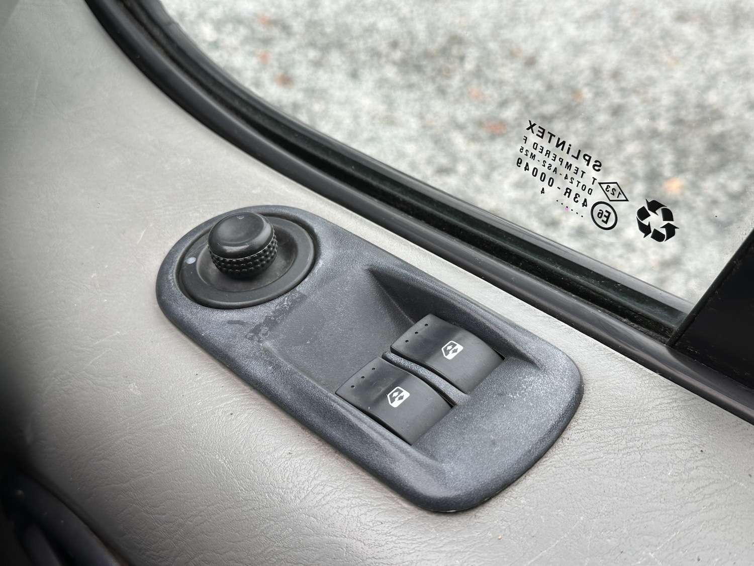 Used Vauxhall Vivaro 2014 for sale - 77162161: Photo 20