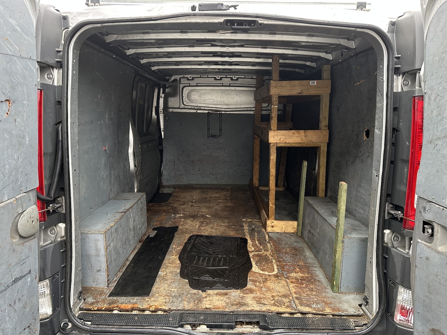 Used Vauxhall Vivaro 2014 for sale - 77162161: Photo 24