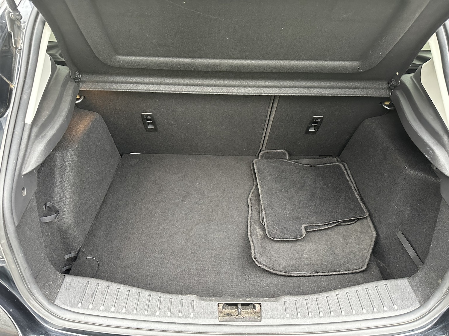 Used Ford Focus 2018 for sale - 76237152: Photo 24