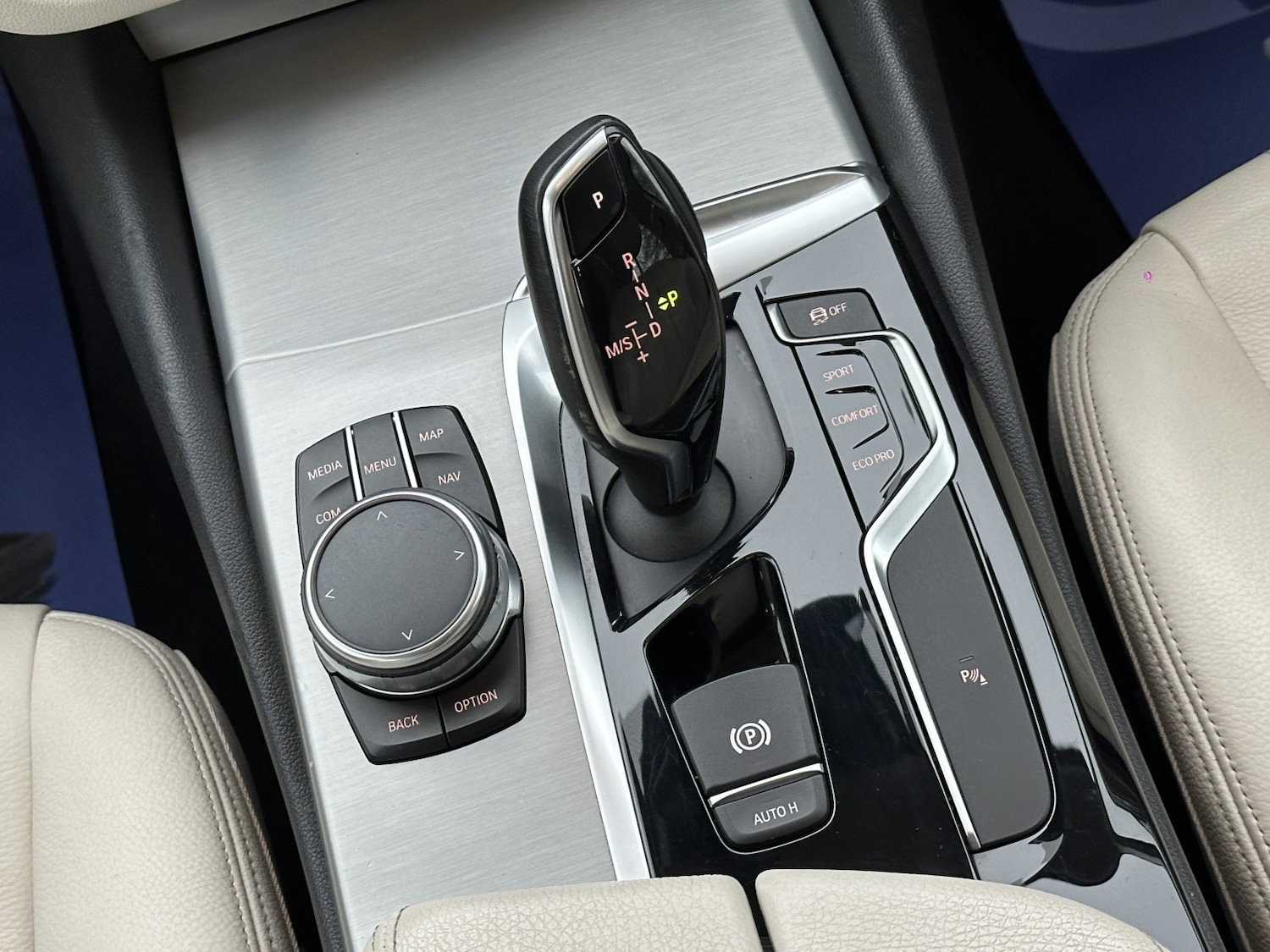 Used BMW 5 Series 2017 for sale - 77264409: Photo 25