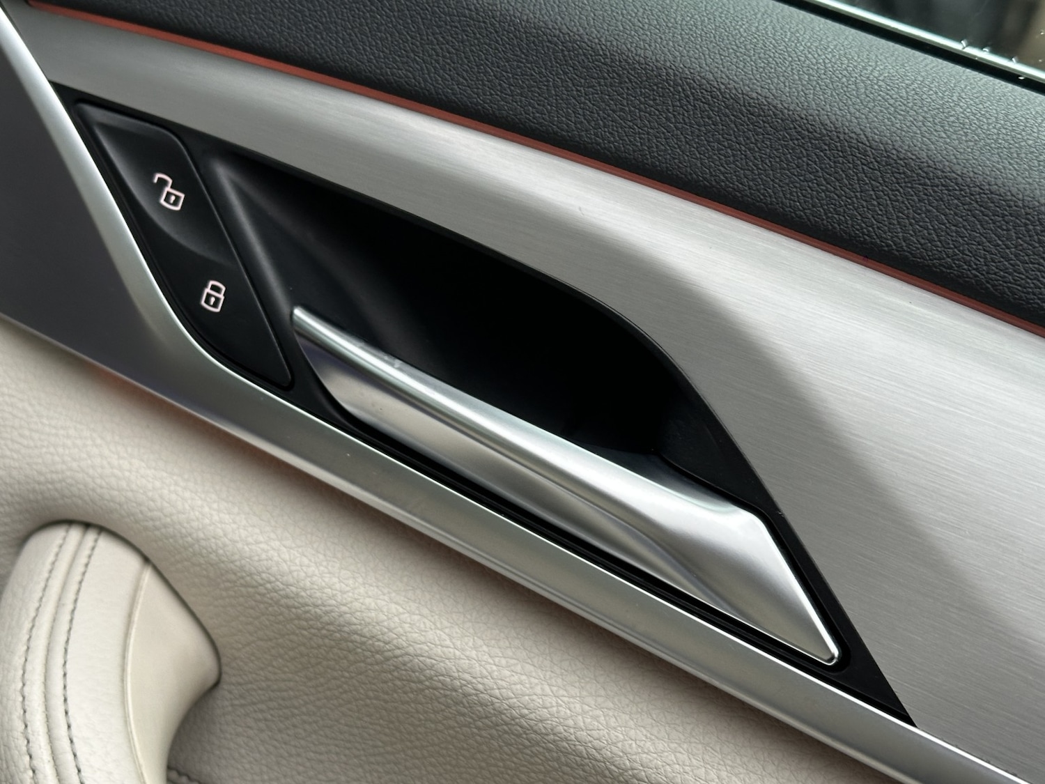 Used BMW 5 Series 2017 for sale - 77264409: Photo 42