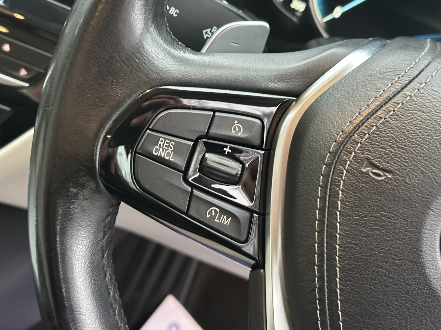 Used BMW 5 Series 2017 for sale - 77264409: Photo 49