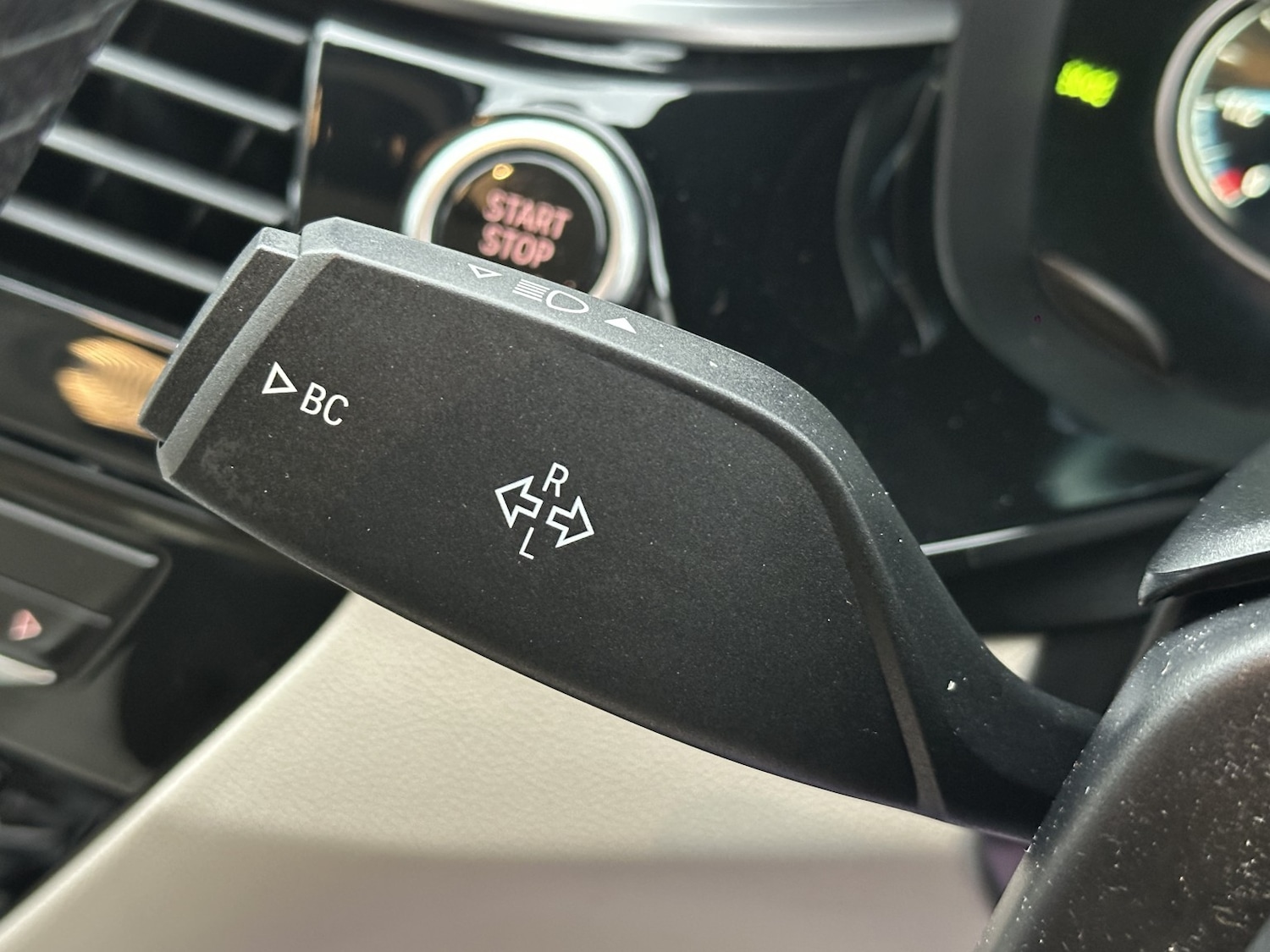 Used BMW 5 Series 2017 for sale - 77264409: Photo 51