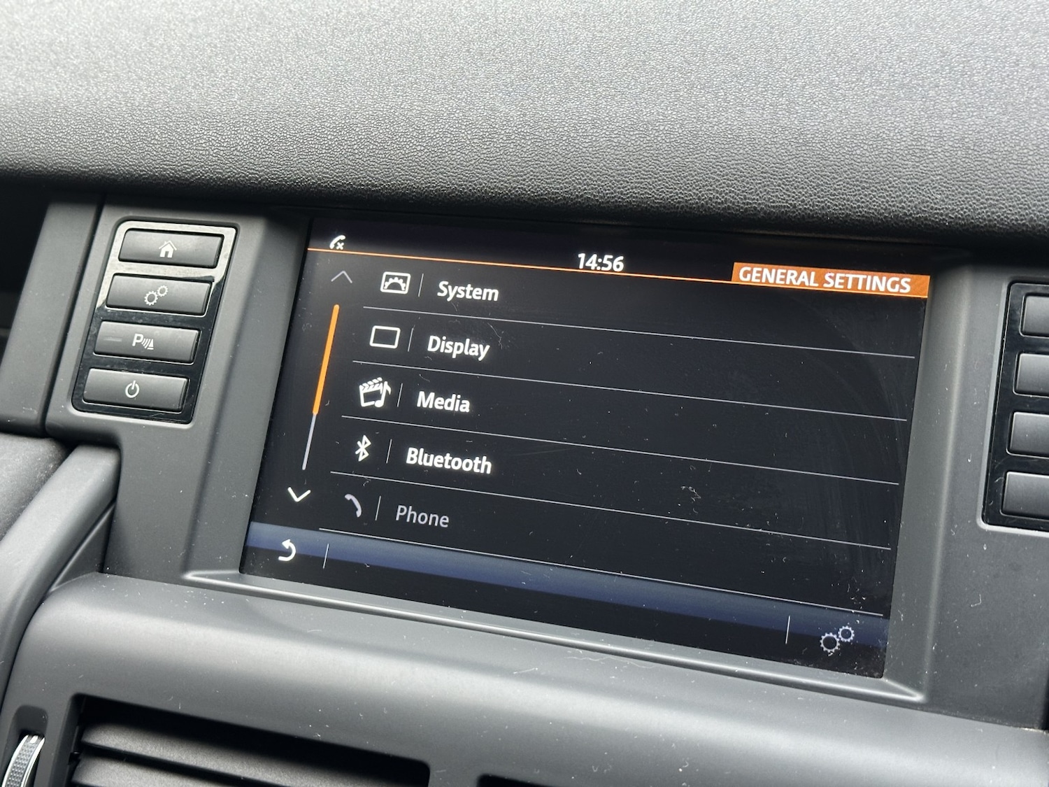 Used Land Rover Discovery Sport 2018 for sale - 78025733: Photo 30