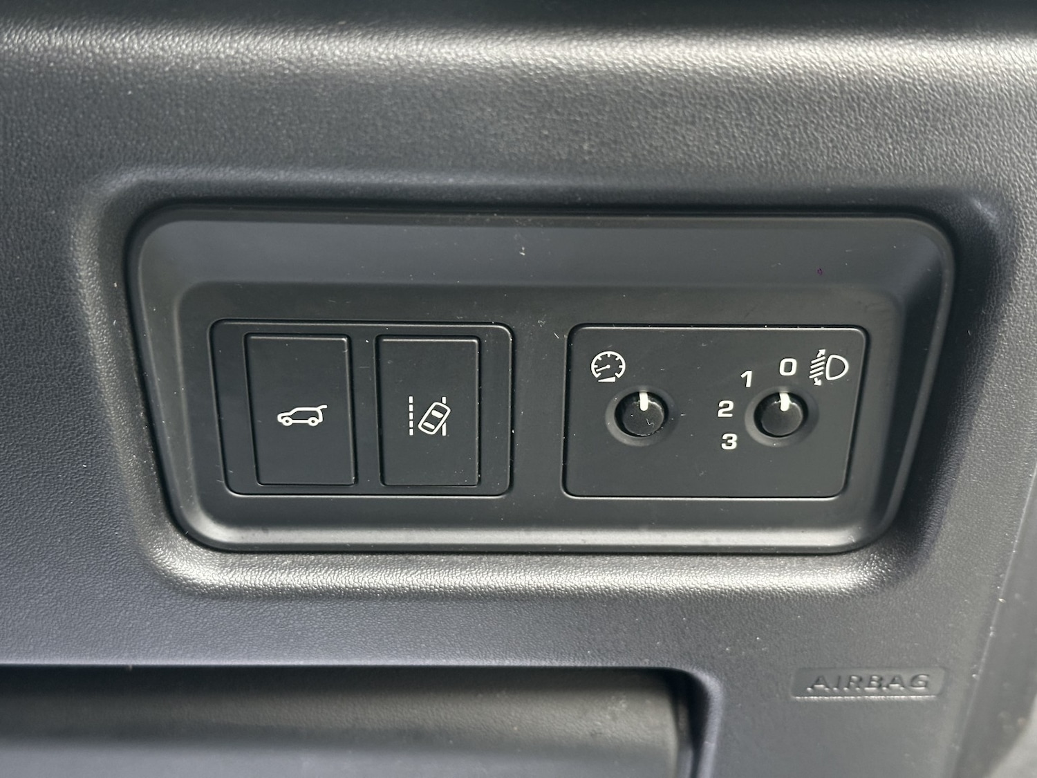 Used Land Rover Discovery Sport 2018 for sale - 78025733: Photo 36