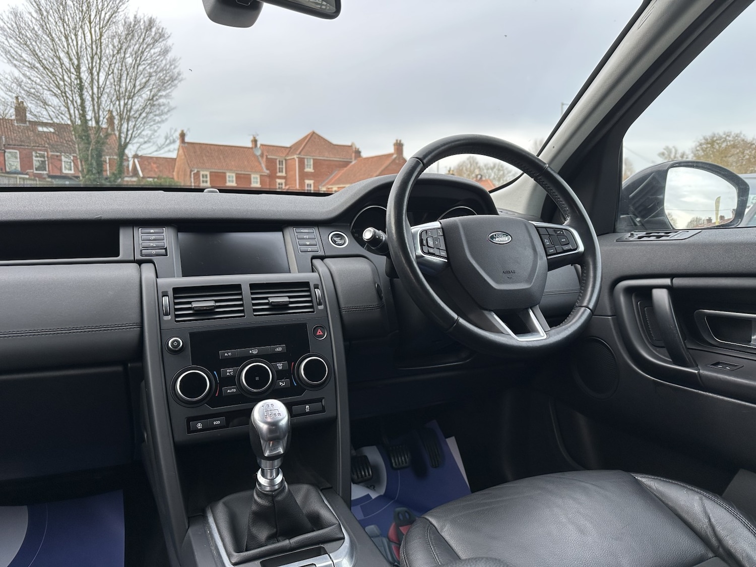 Used Land Rover Discovery Sport 2018 for sale - 78025733: Photo 43