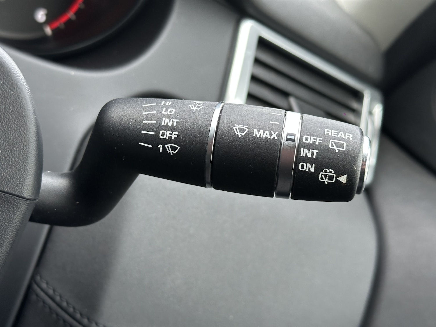 Used Land Rover Discovery Sport 2018 for sale - 78025733: Photo 45