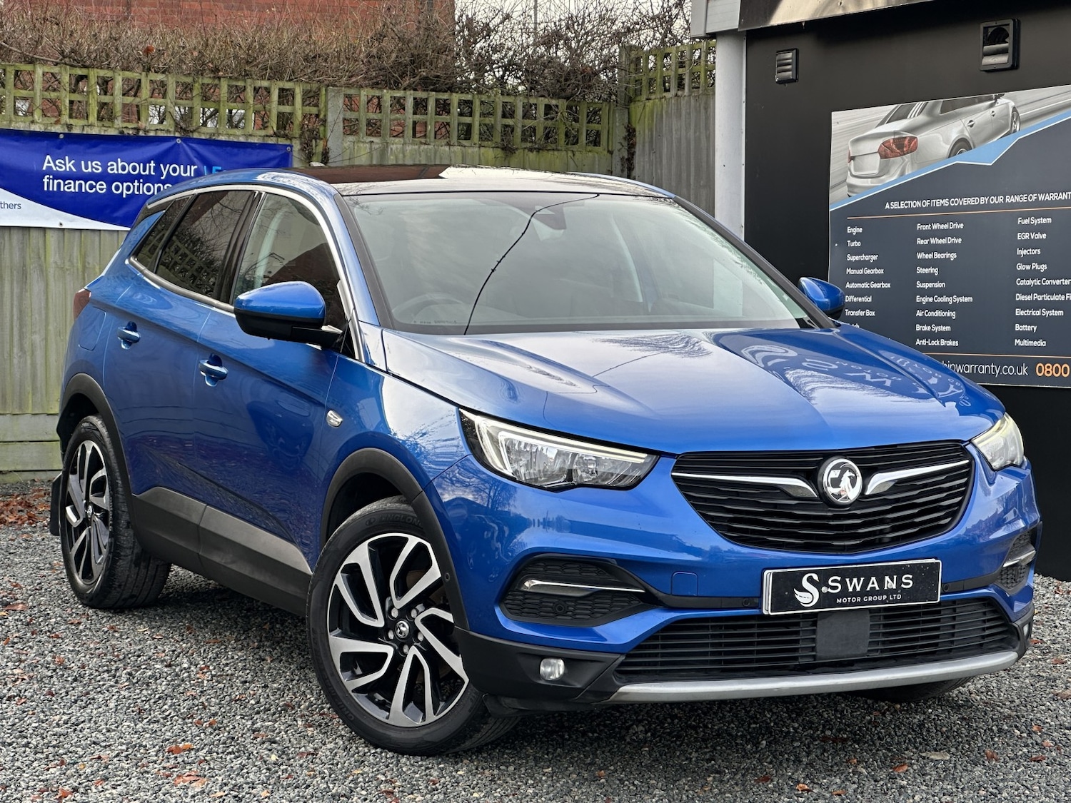 Used Vauxhall Grandland X 2018 for sale - 77162181: Photo 2