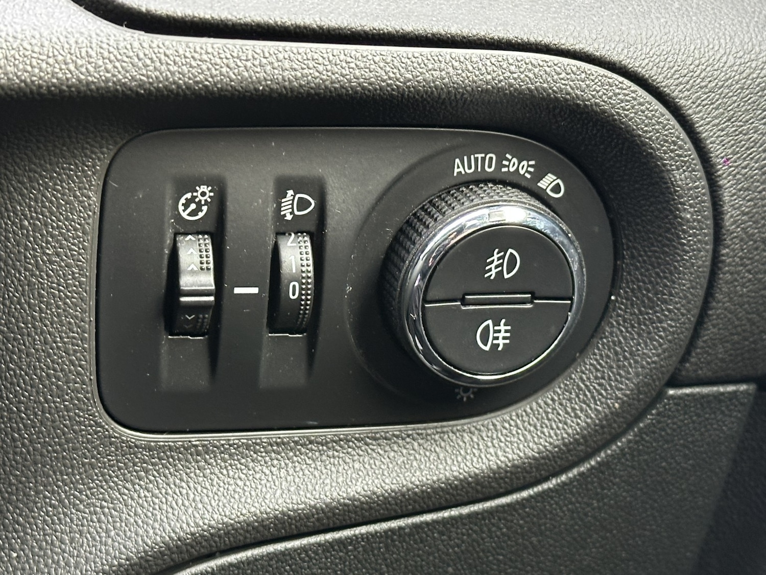 Used Vauxhall Grandland X 2018 for sale - 77162181: Photo 36