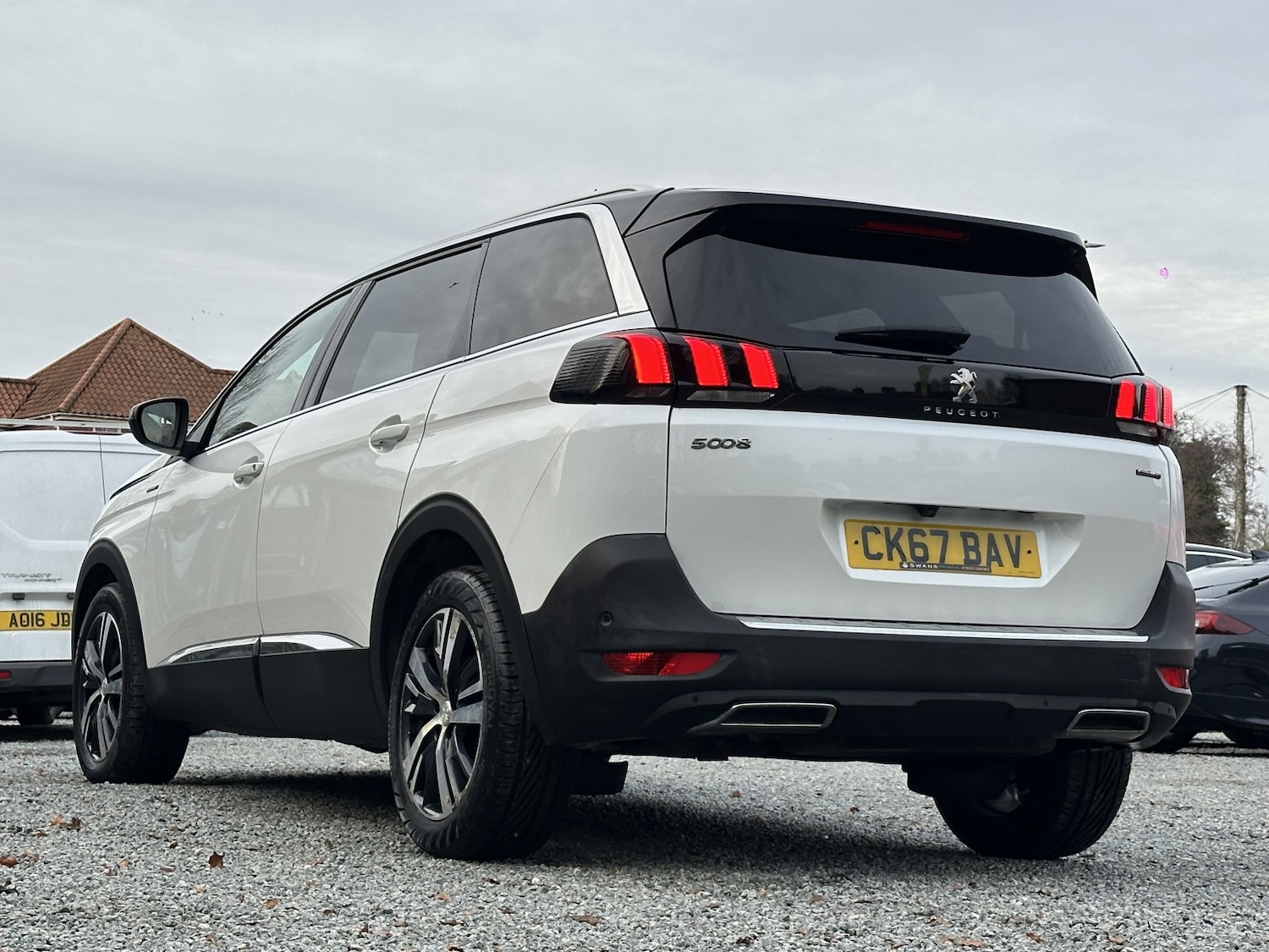 Used Peugeot 5008 2017 for sale - 77264547: Photo 14