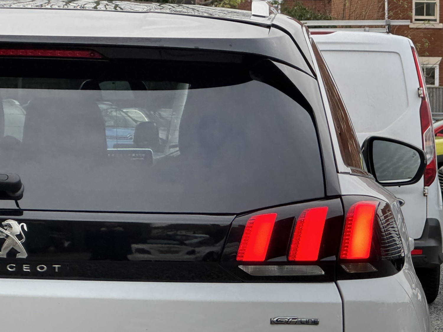 Used Peugeot 5008 2017 for sale - 77264547: Photo 15