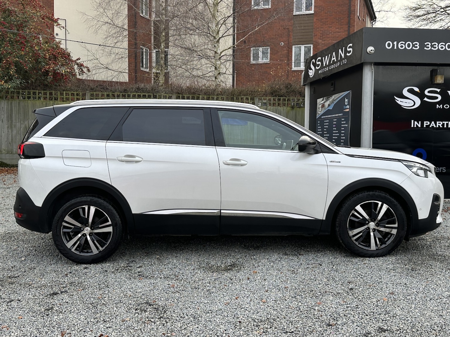 Used Peugeot 5008 2017 for sale - 77264547: Photo 17