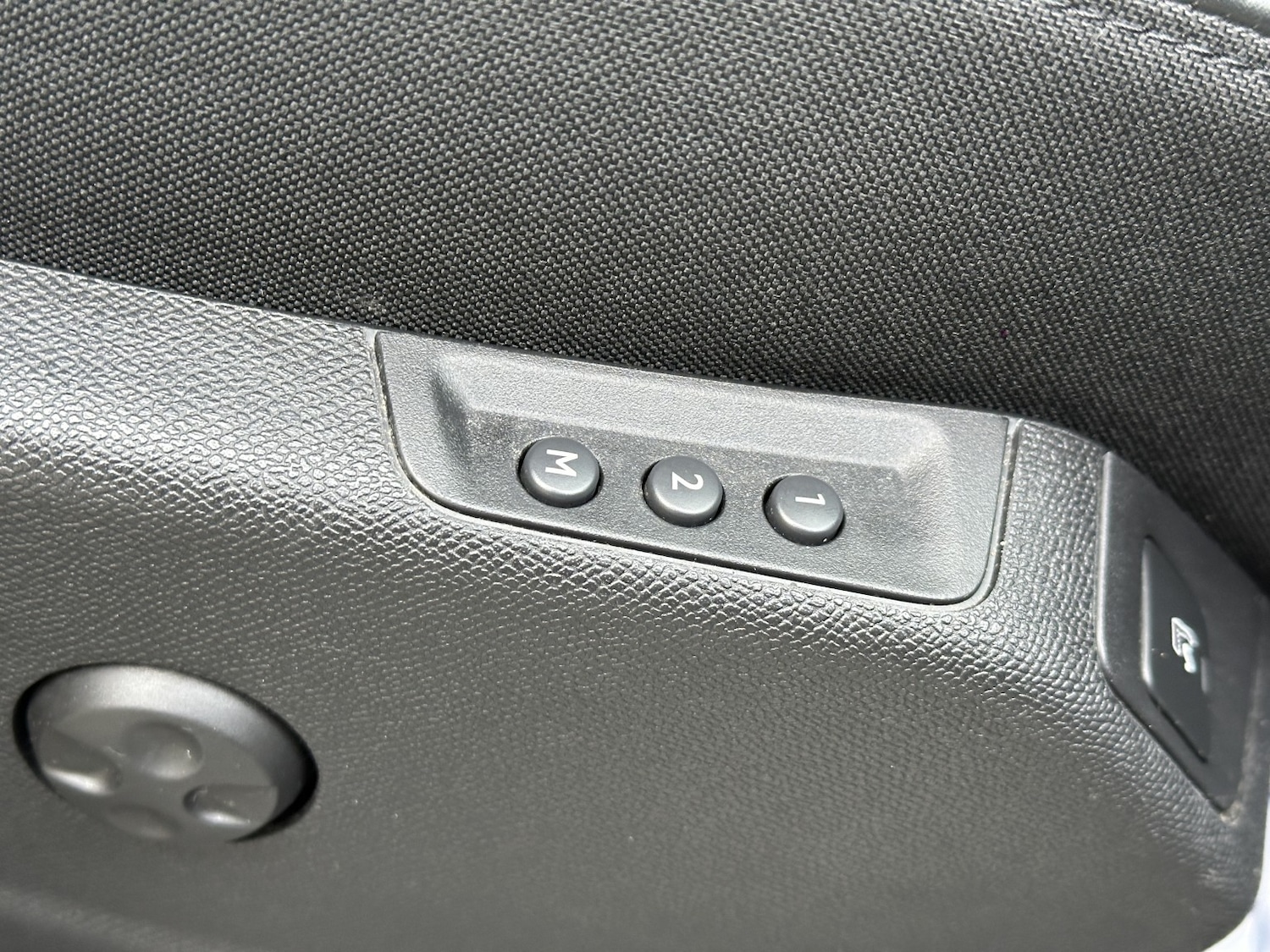 Used Peugeot 5008 2017 for sale - 77264547: Photo 41