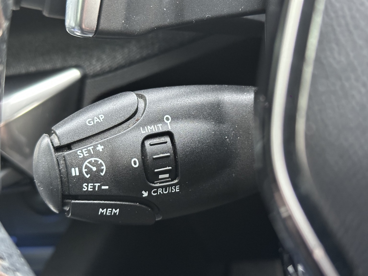 Used Peugeot 5008 2017 for sale - 77264547: Photo 50