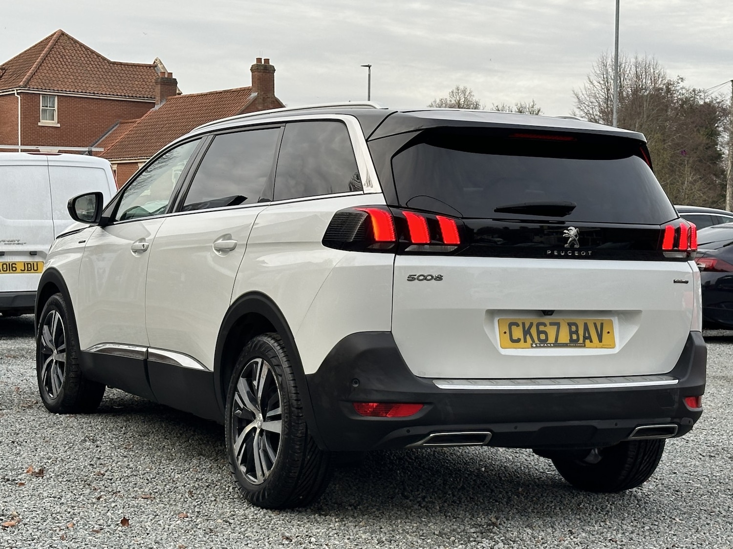 Used Peugeot 5008 2017 for sale - 77264547: Photo 7