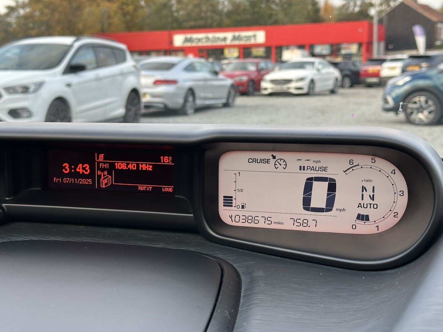 Used Citroen C3 Picasso 2014 for sale - 76945535: Photo 23