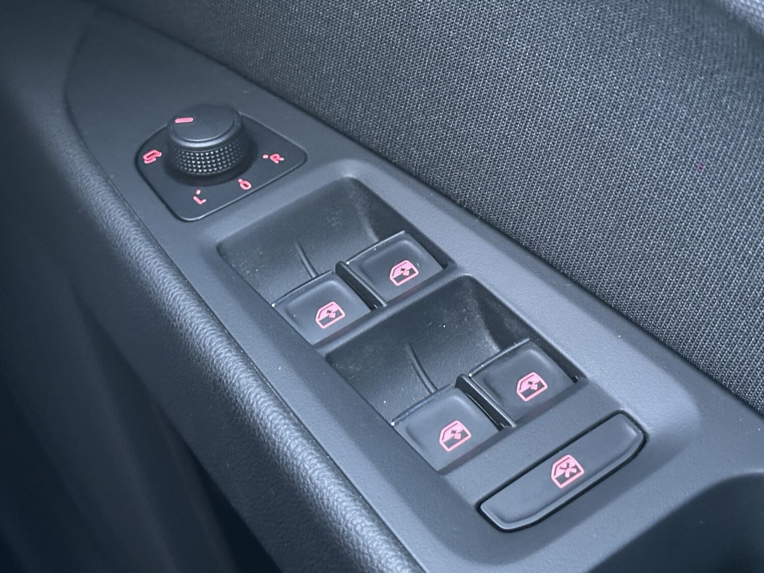 Used SEAT Leon 2017 for sale - 76945544: Photo 31