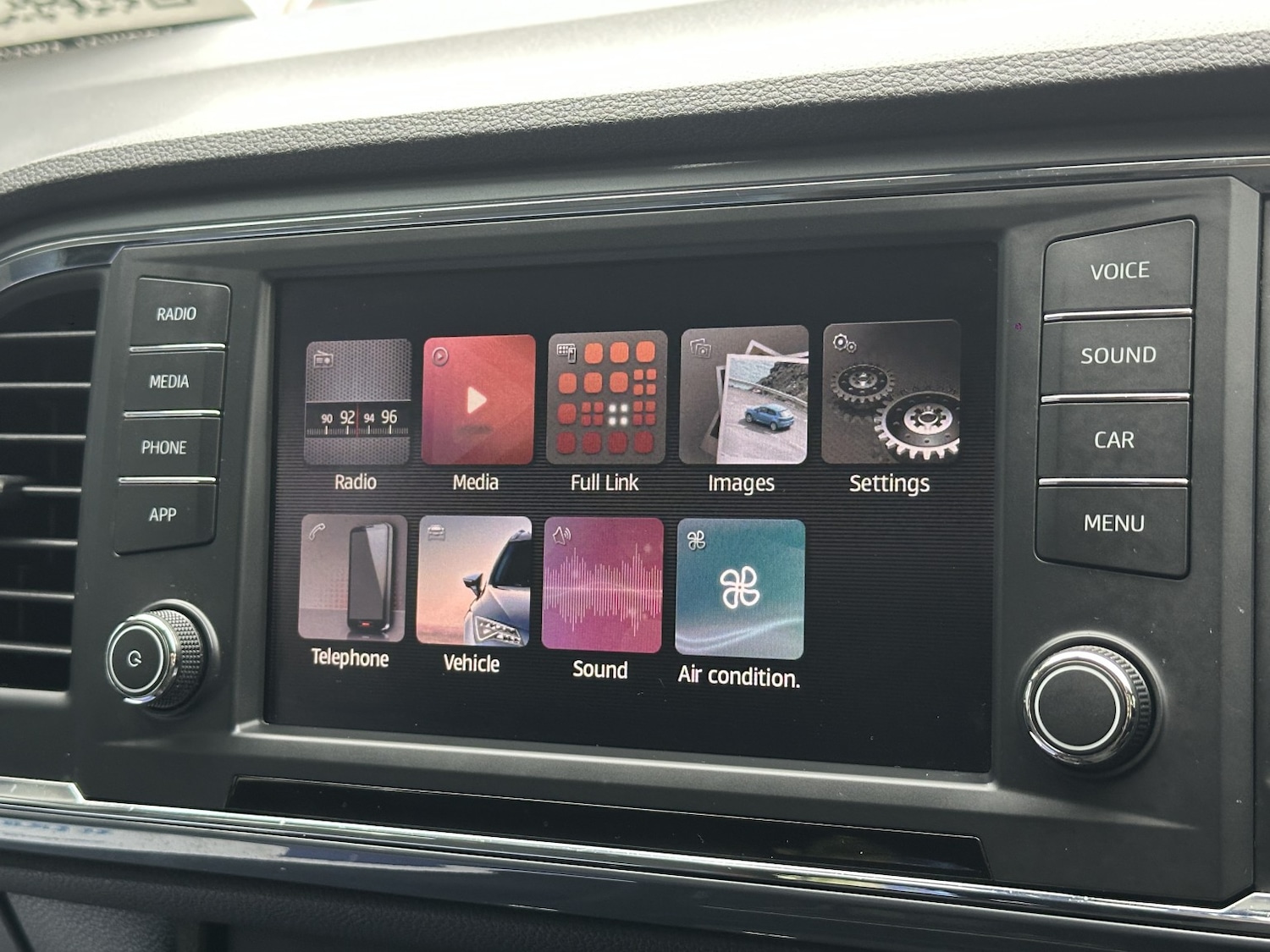 Used SEAT Ateca 2017 for sale - 76945606: Photo 23