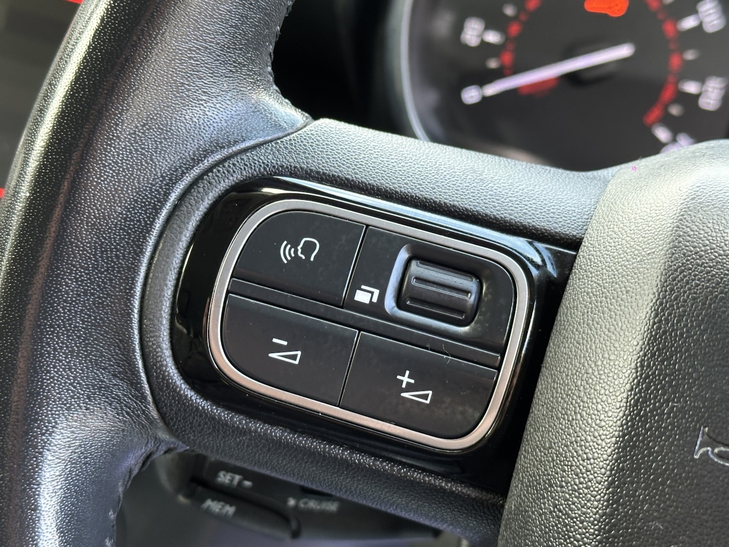 Used Citroen C3 Aircross 2018 for sale - 76237261: Photo 32