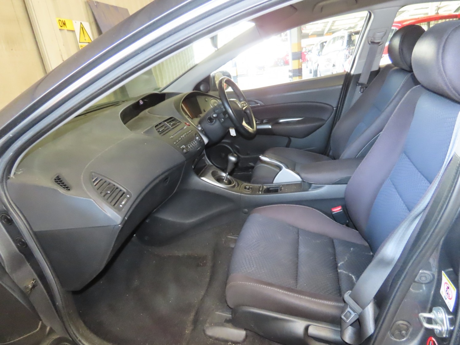 Used Honda Civic 2009 for sale - 78045639: Photo 18
