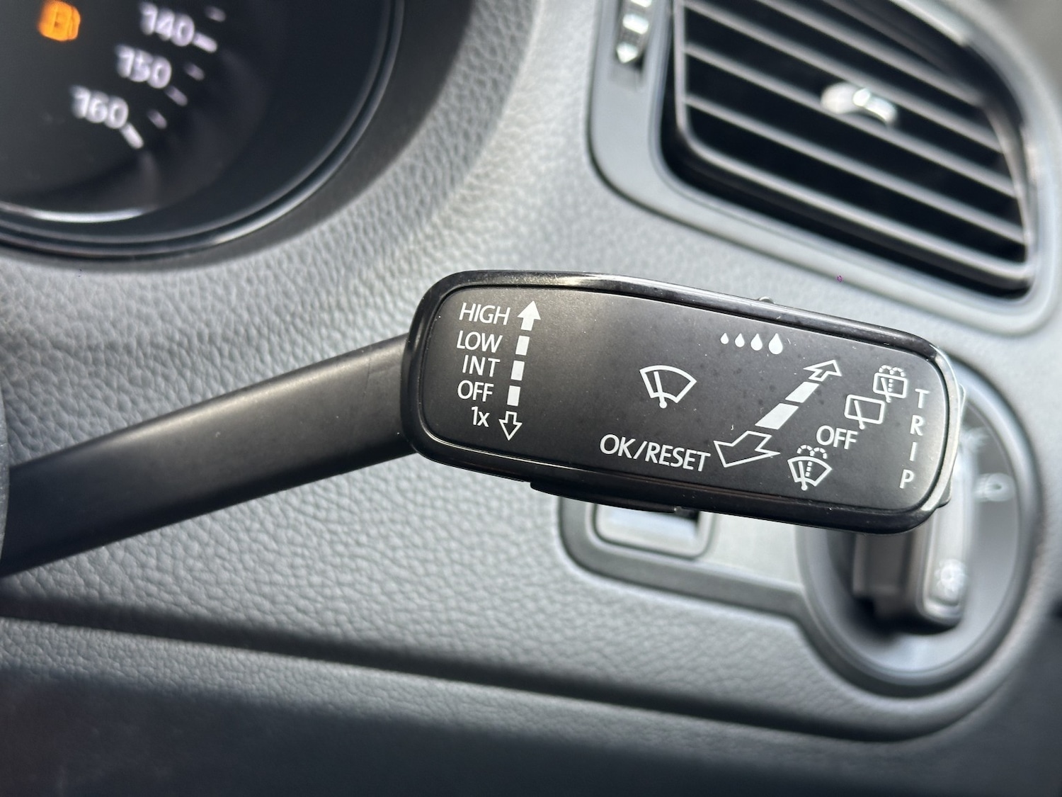 Used Volkswagen Polo 2015 for sale - 76945518: Photo 20