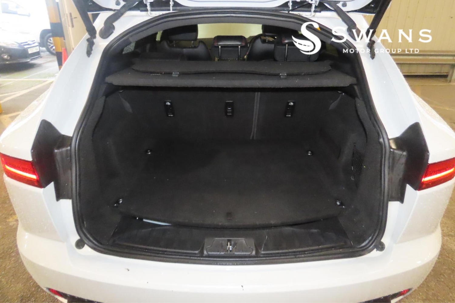 Used Jaguar E-Pace 2019 for sale - 77584620: Photo 14