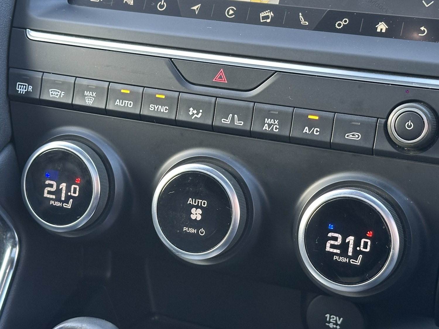 Used Jaguar E-Pace 2019 for sale - 77584620: Photo 58