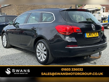 Used Vauxhall Astra 2015 for sale - 79494403: Photo