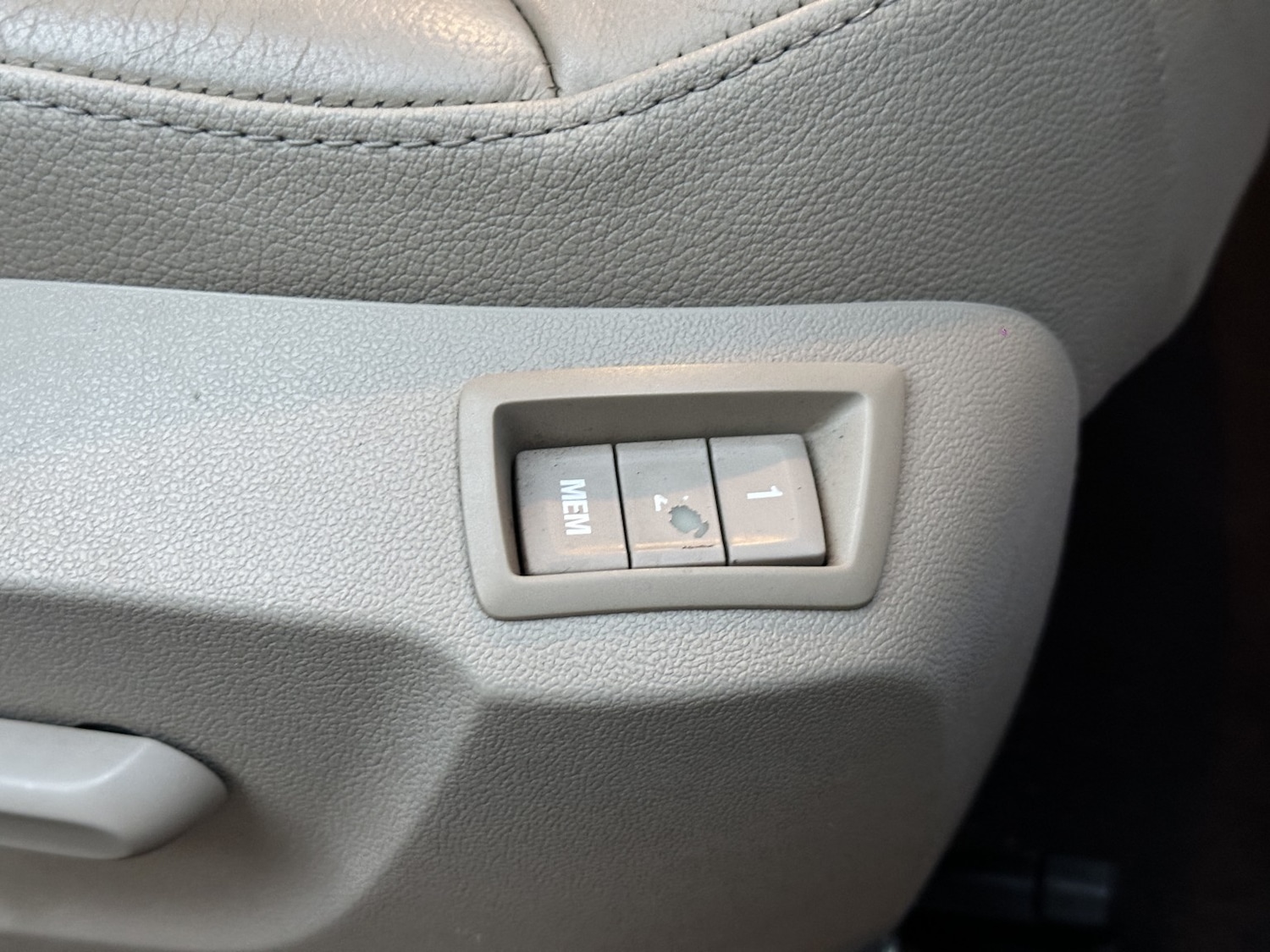 Used Vauxhall Insignia 2010 for sale - 77162309: Photo 23