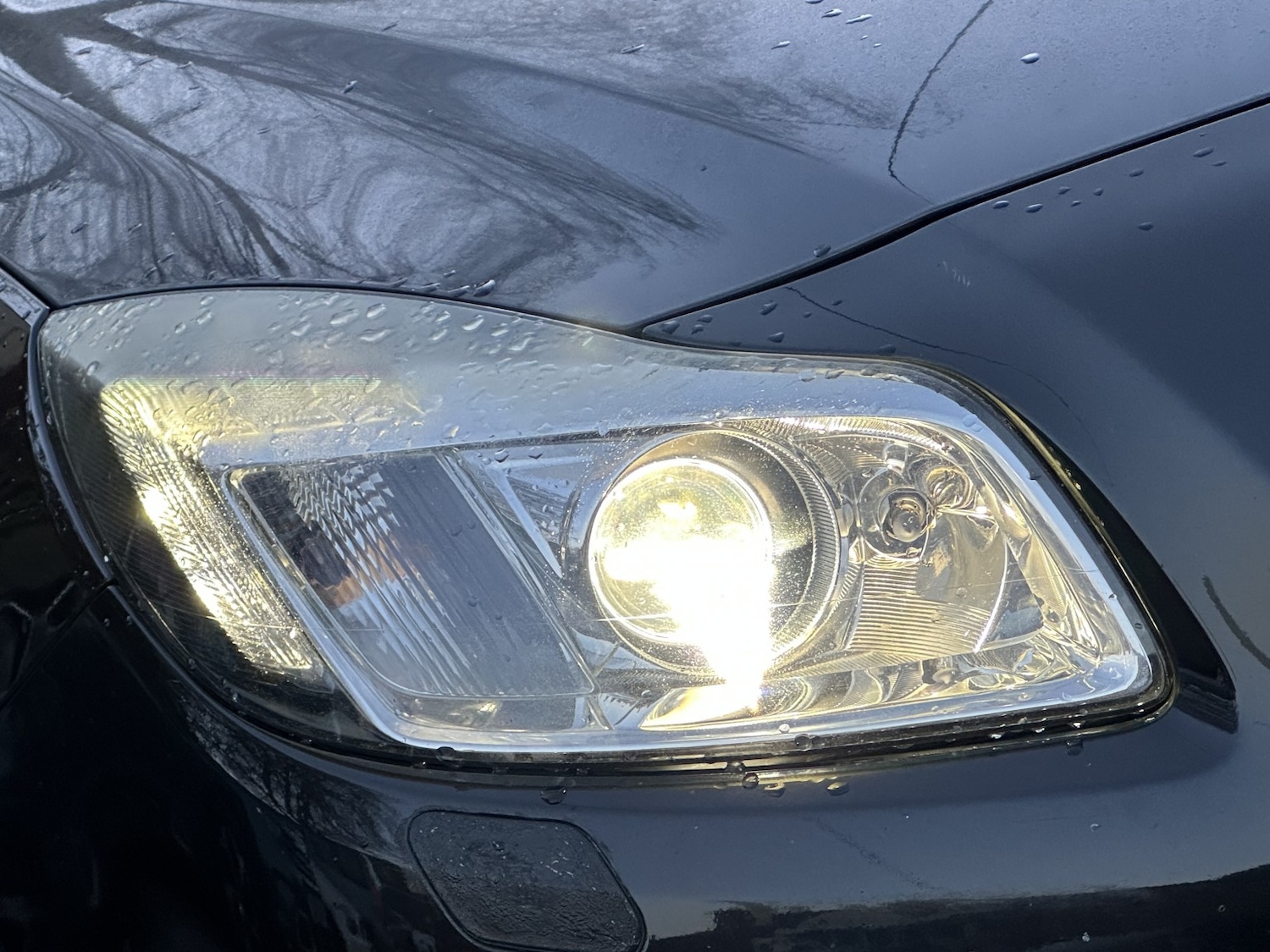 Used Vauxhall Insignia 2010 for sale - 77162309: Photo 4