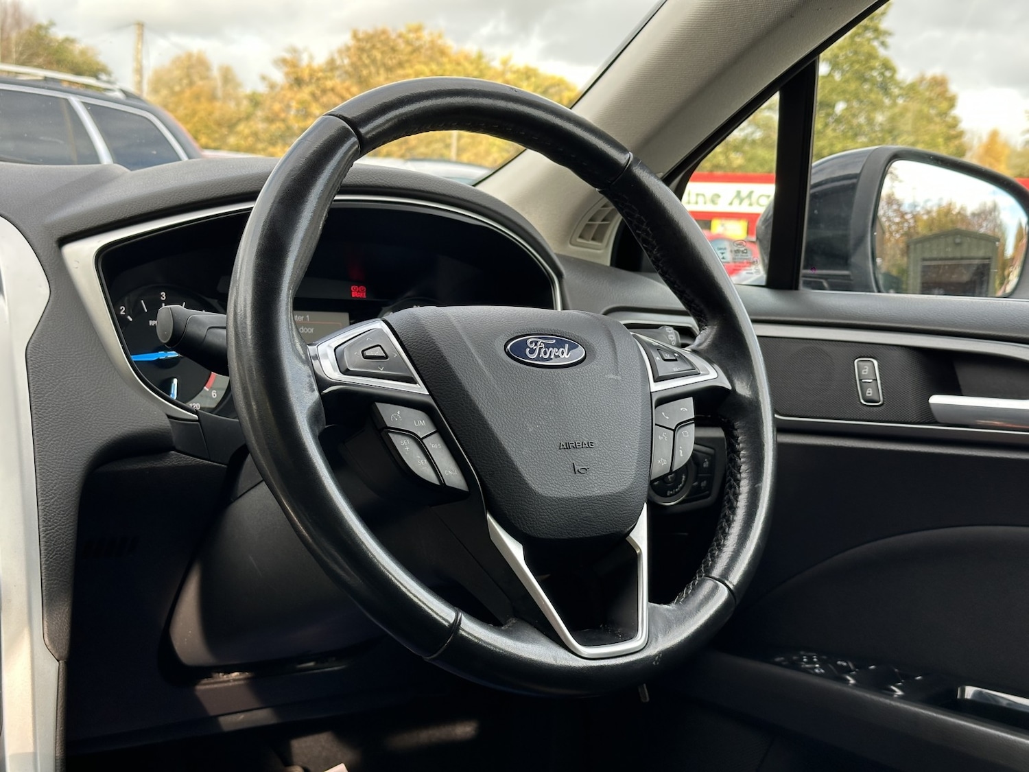 Used Ford Mondeo 2015 for sale - 77162204: Photo 18