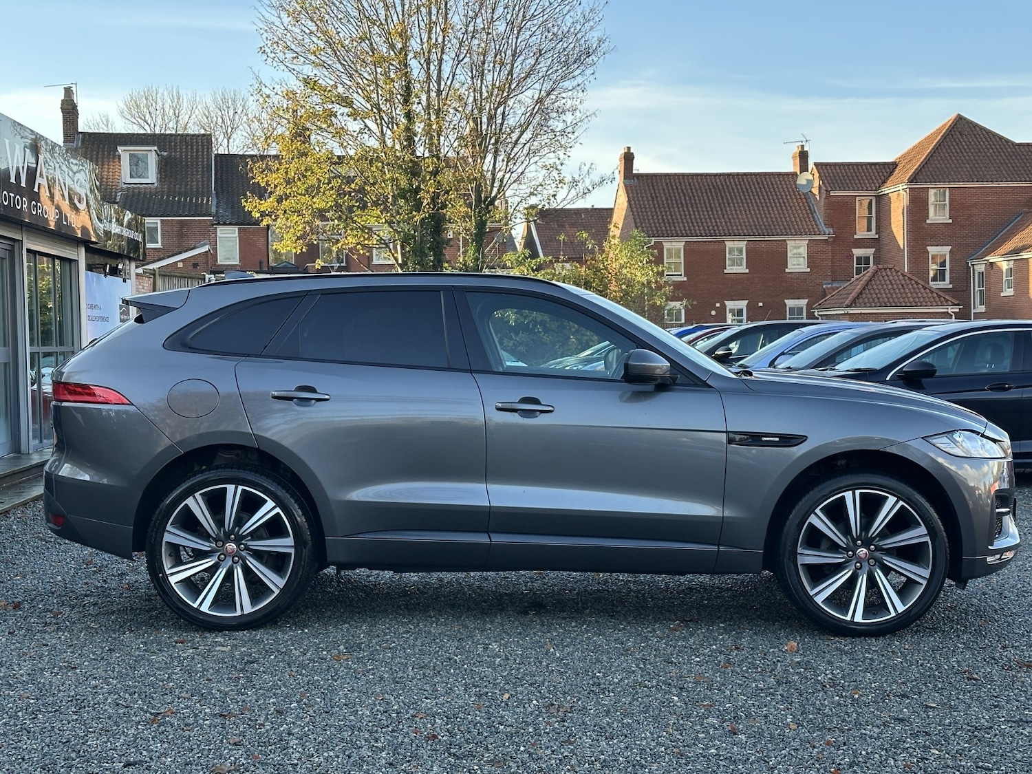 Used Jaguar F-Pace 2016 for sale - 76945551: Photo 12