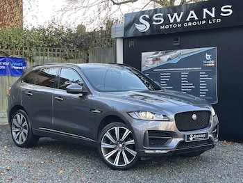 Used Jaguar F-Pace 2016 for sale - 76945551: Photo