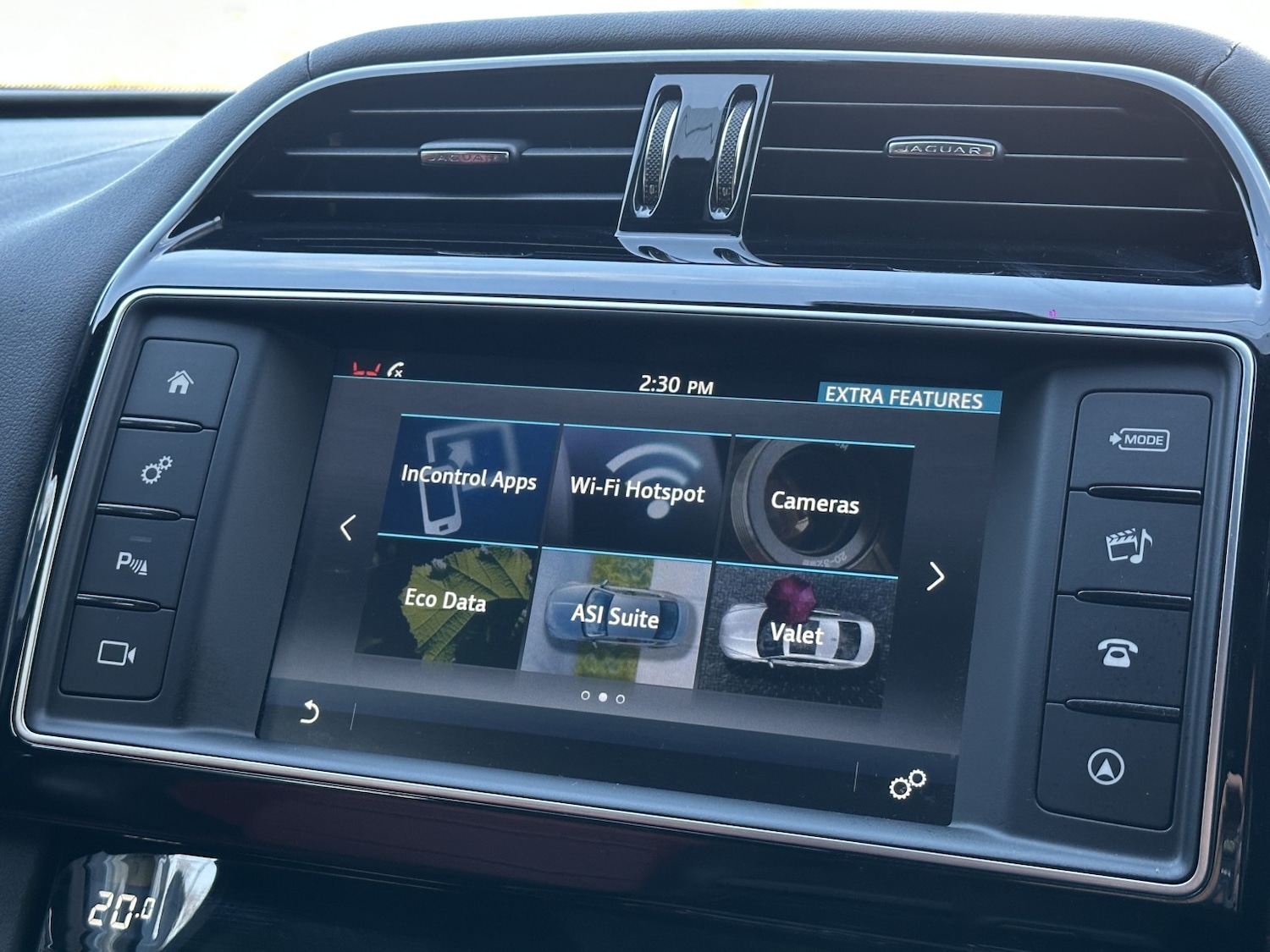 Used Jaguar F-Pace 2016 for sale - 76945551: Photo 28