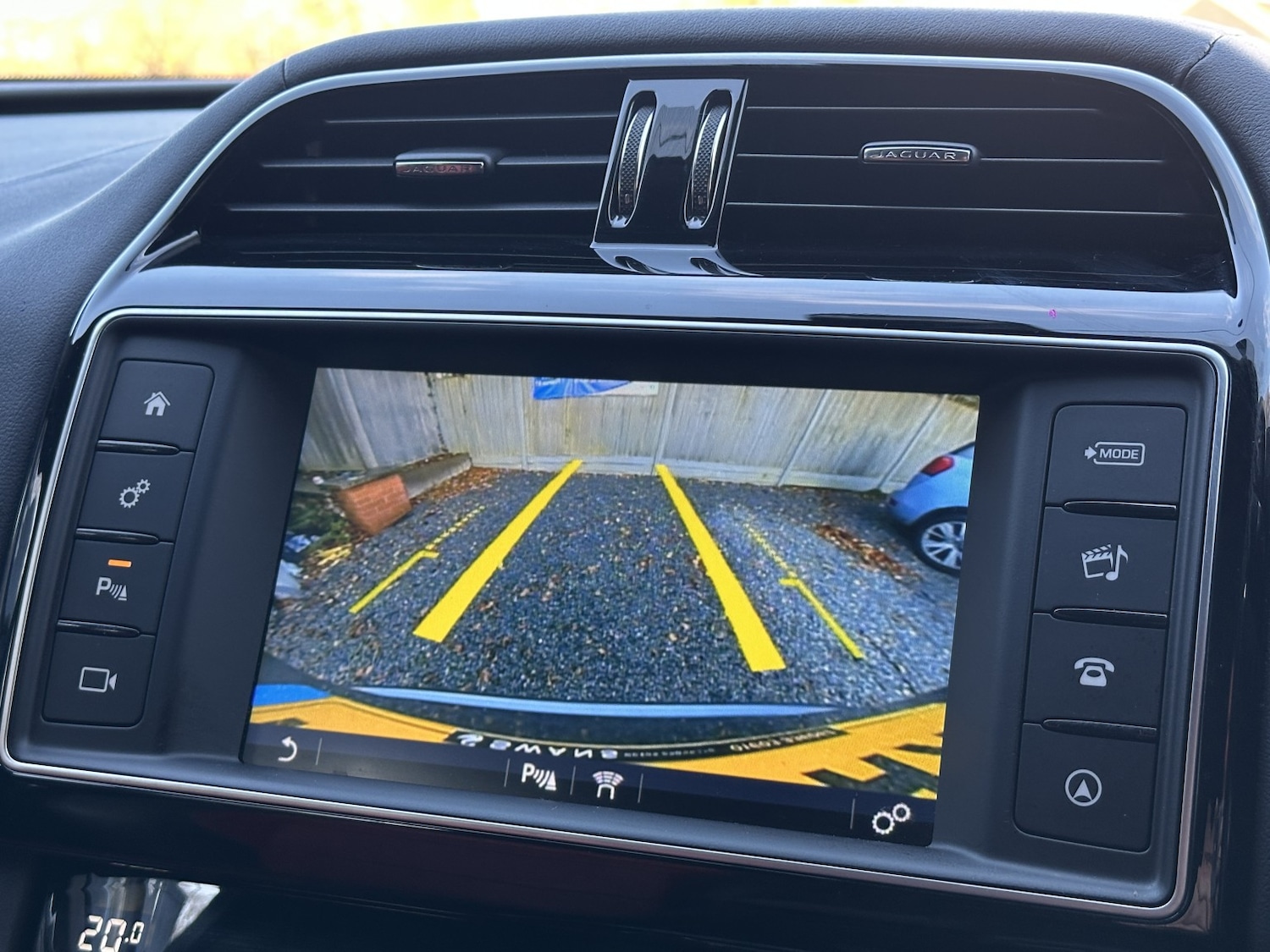 Used Jaguar F-Pace 2016 for sale - 76945551: Photo 33