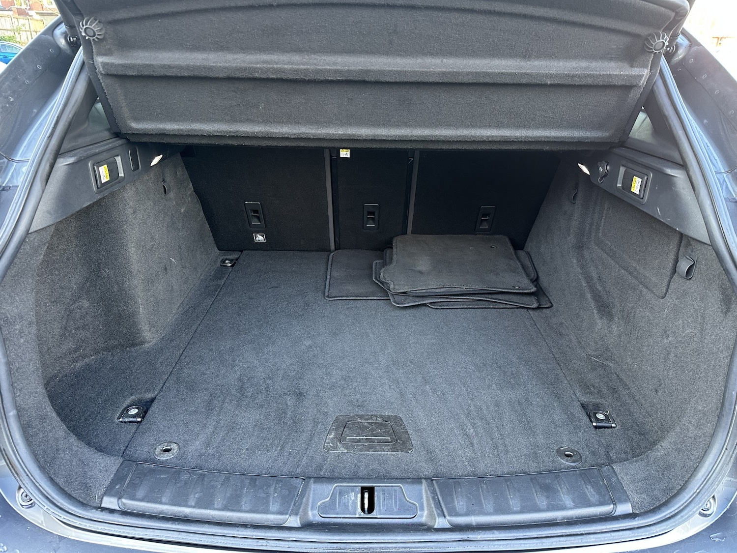 Used Jaguar F-Pace 2016 for sale - 76945551: Photo 44