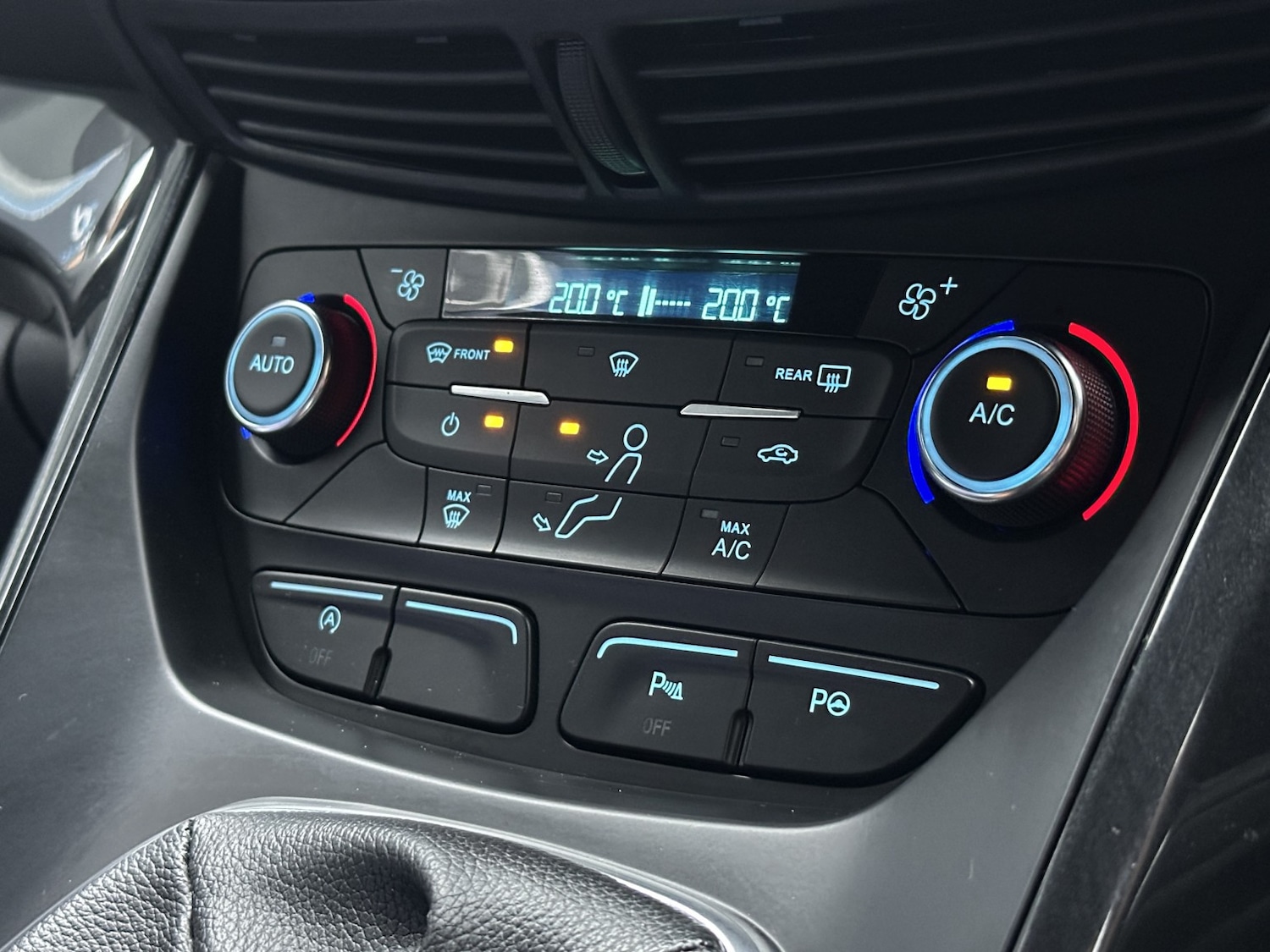 Used Ford Kuga 2018 for sale - 76536772: Photo 27