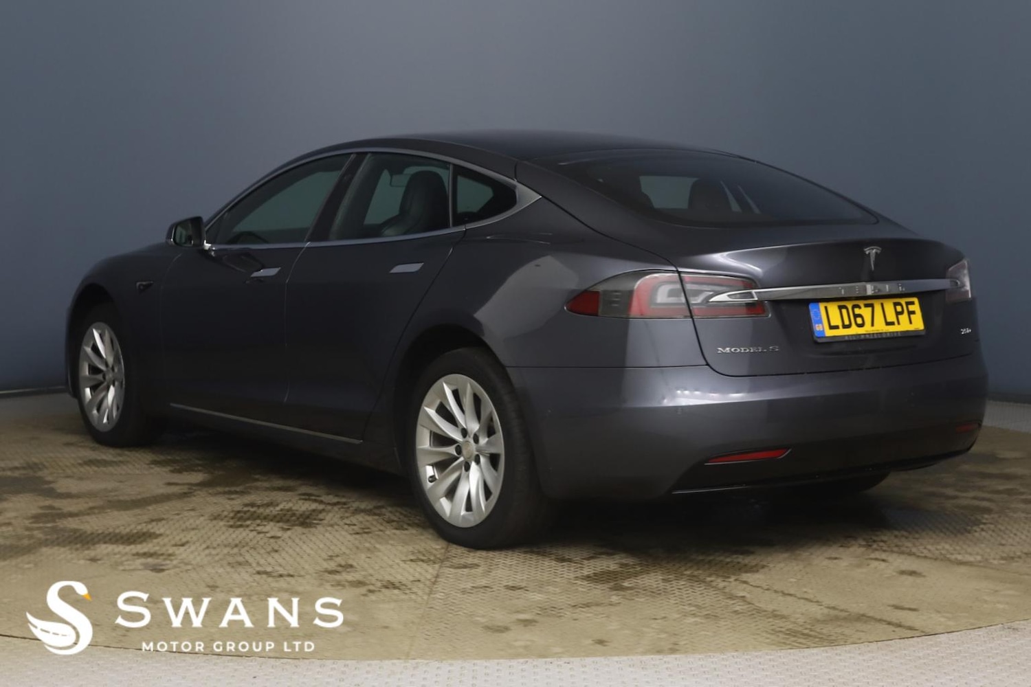 Used Tesla Model S 2017 for sale - 77968669: Photo 10