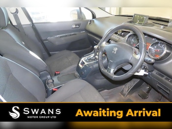 Used Peugeot 5008 2015 for sale - 77774815: Photo