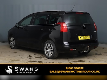 Used Peugeot 5008 2015 for sale - 77774815: Photo