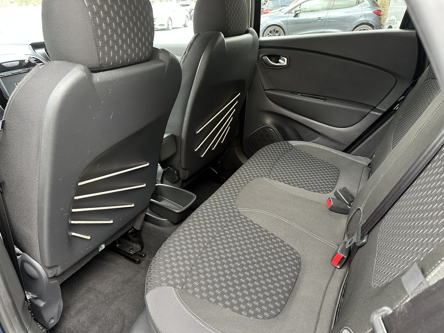 Used Renault Captur 2018 for sale - 77162211: Photo 22