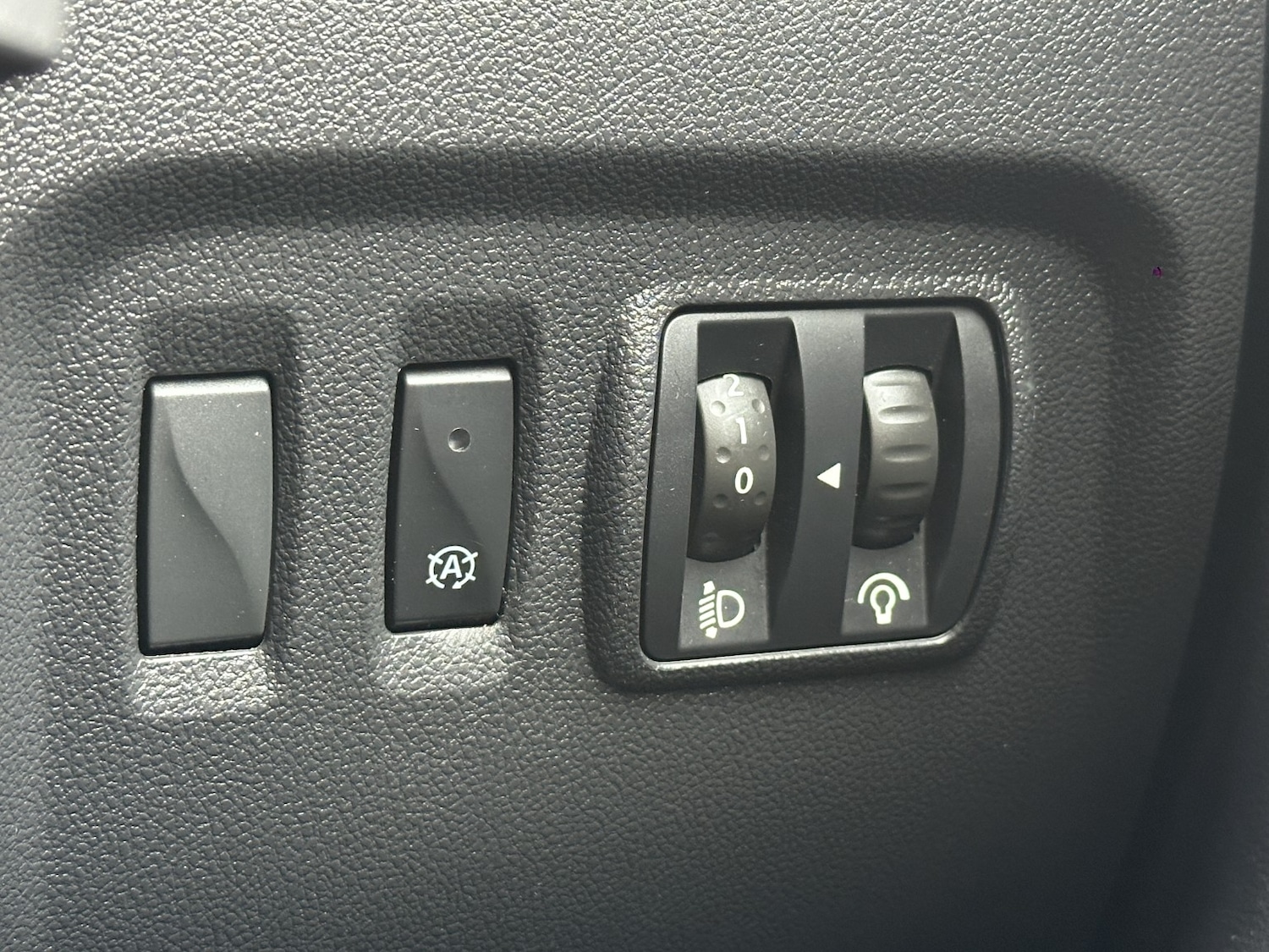 Used Renault Captur 2018 for sale - 77162211: Photo 29