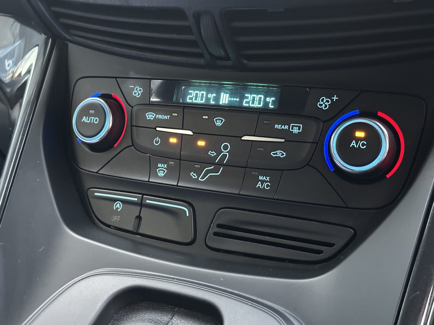 Used Ford Kuga 2017 for sale - 77162223: Photo 29