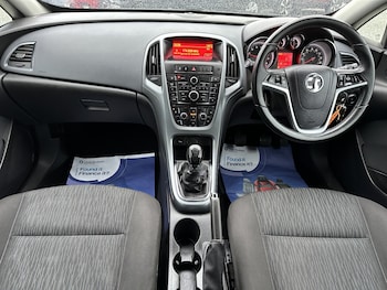Used Vauxhall Astra GTC 2013 for sale - 76237212: Photo