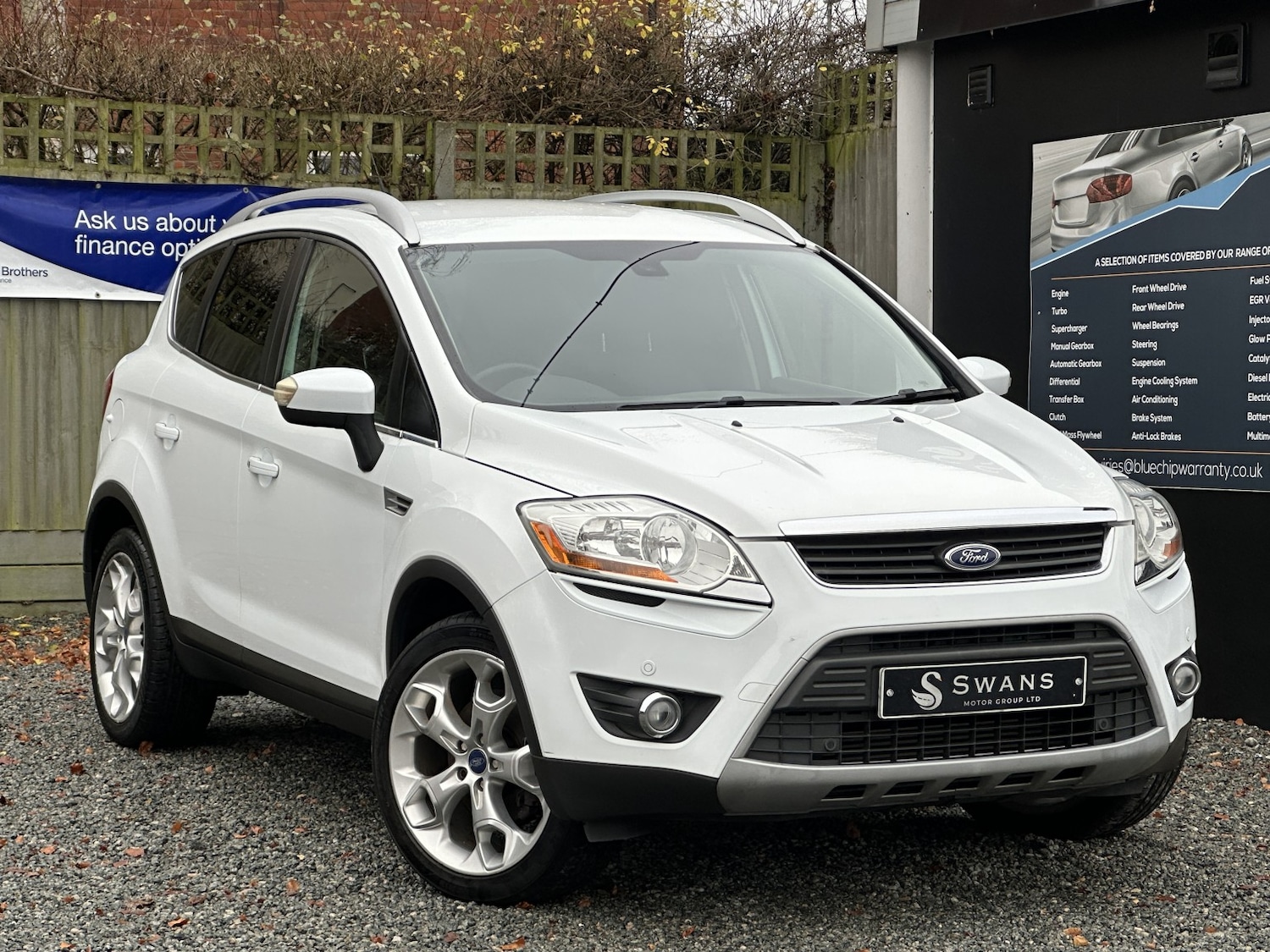 Used Ford Kuga 2012 for sale - 77162221: Photo 2