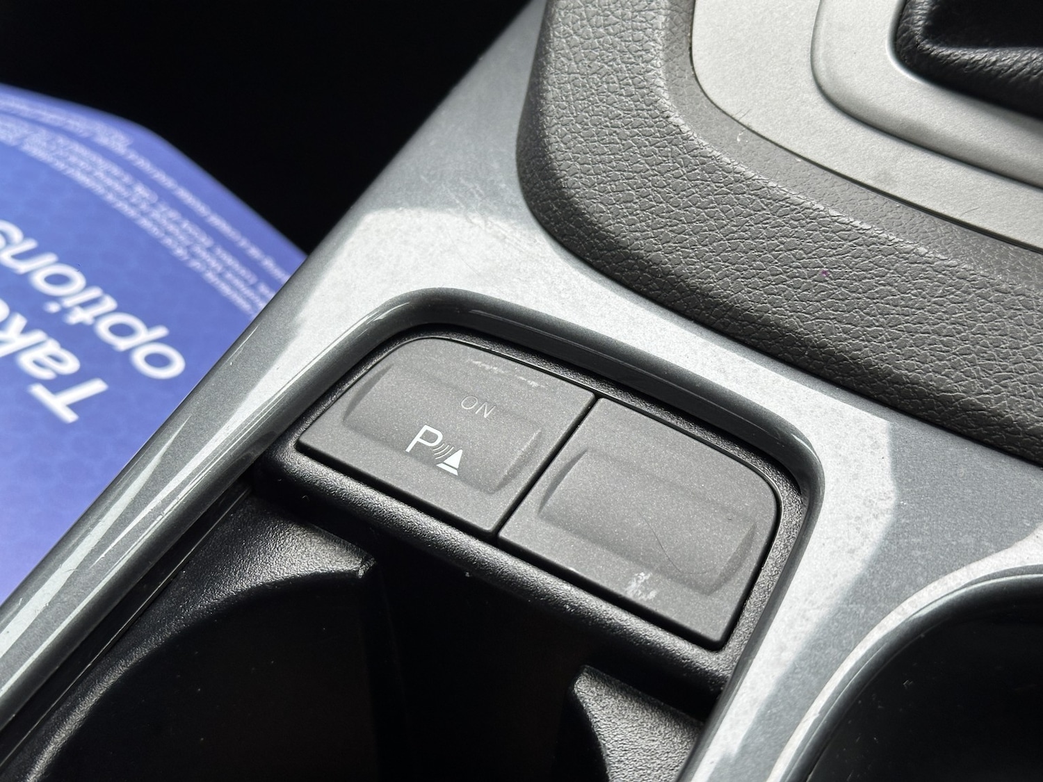 Used Ford Kuga 2012 for sale - 77162221: Photo 28