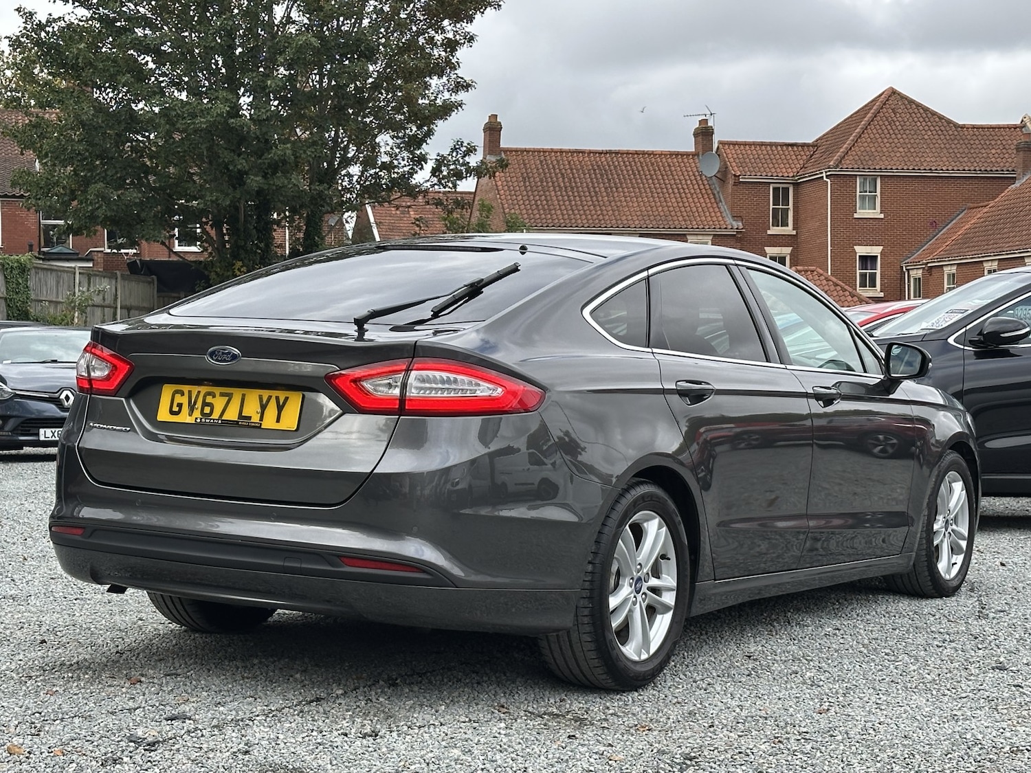 Used Ford Mondeo 2018 for sale - 76945573: Photo 4