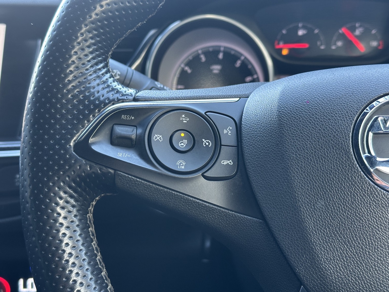 Used Vauxhall Insignia 2017 for sale - 77162236: Photo 23