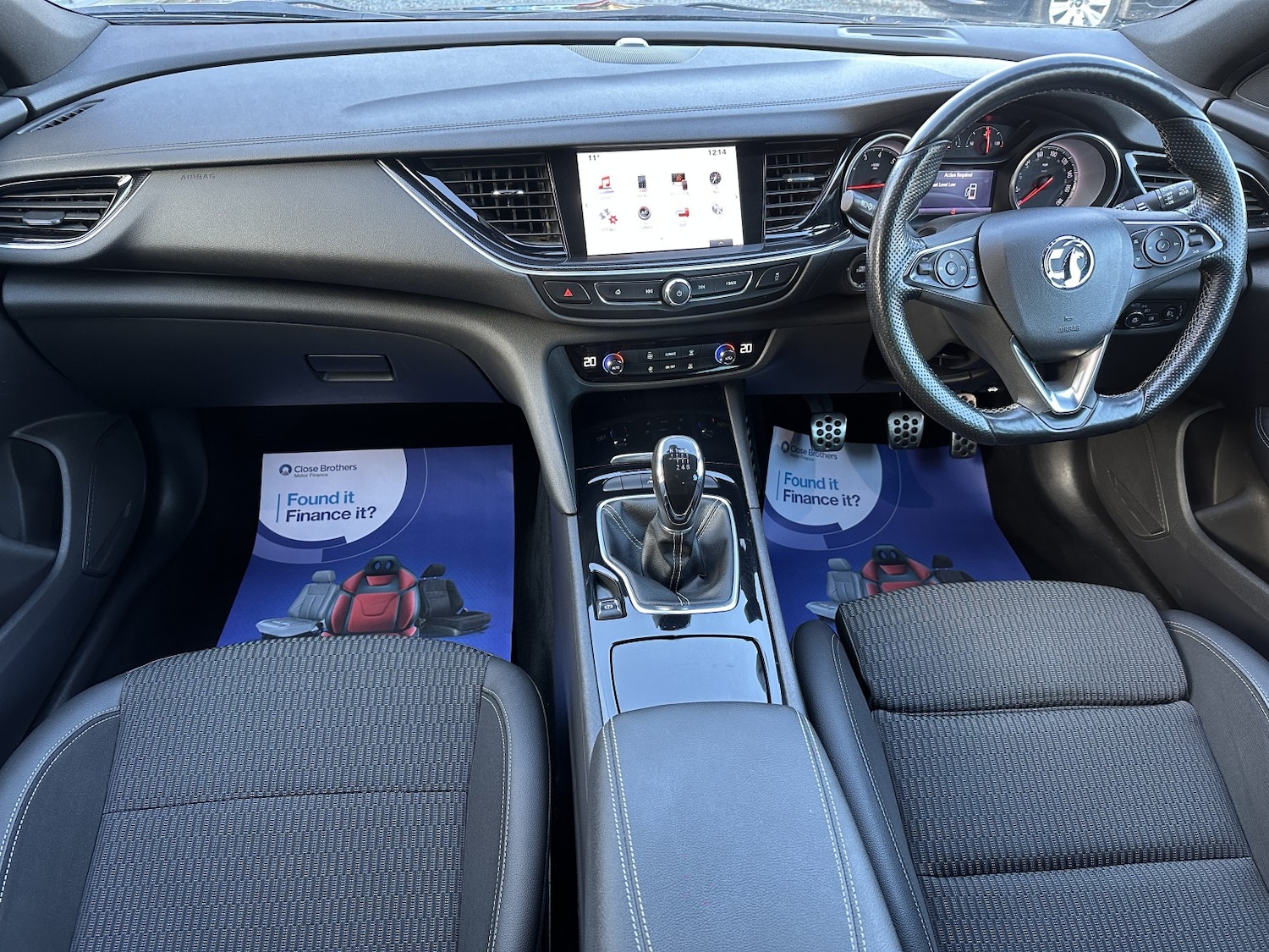 Used Vauxhall Insignia 2017 for sale - 77162236: Photo 4