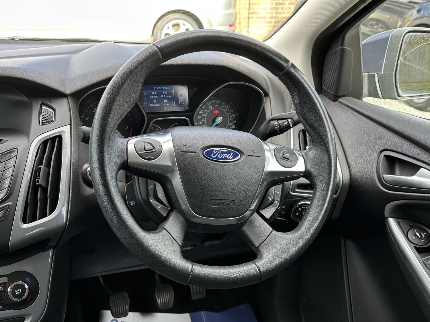 Used Ford Focus 2011 for sale - 77891636: Photo 21